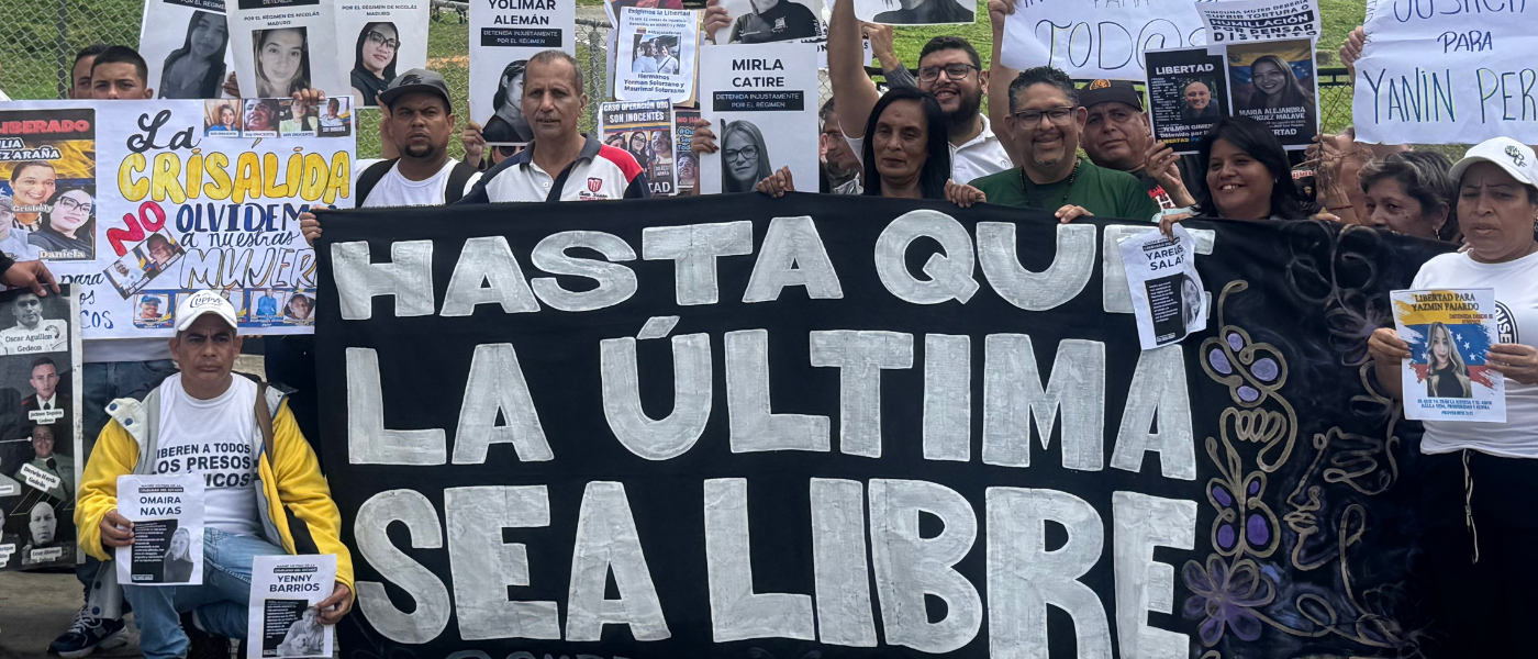 Familias de presas políticas protestan contra un encierro que golpea a las cuidadoras y desampara a sus hijos e hijas